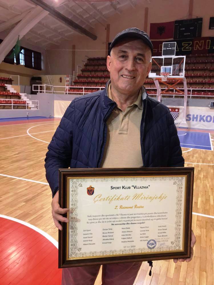 SK Vllaznia, “Mirënjohje” për Rajmond Rashen, 54 vjet sportist-trajner basketbolli