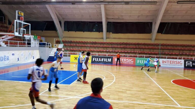 Basketboll Meshkuj Superiore-Starton në “Qazim Dervishi” ndeshja kryesore e javës së gjashtë, Vllaznia-Teuta