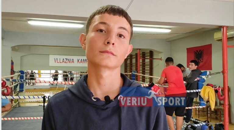 (Video) Boksieri kuqeblu i peshës 57 kg, Pashuk Gjoni premton medalje në K. Kombëtar të moshave Vlorë