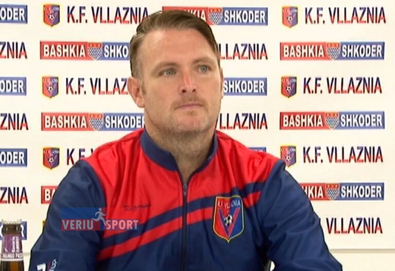 (Video) Prononcimi i anglezit Dean Paul Sibson, në konferencën për shtyp të prezantimit si trajner i Vllaznisë U-21