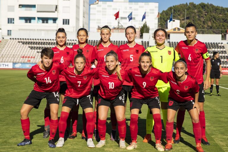 Futboll Femra/Kualifikueset për Kampionatin Europian 2021/2022-Kombëtarja U-17 humbet me Malin e Zi 1 me 8
