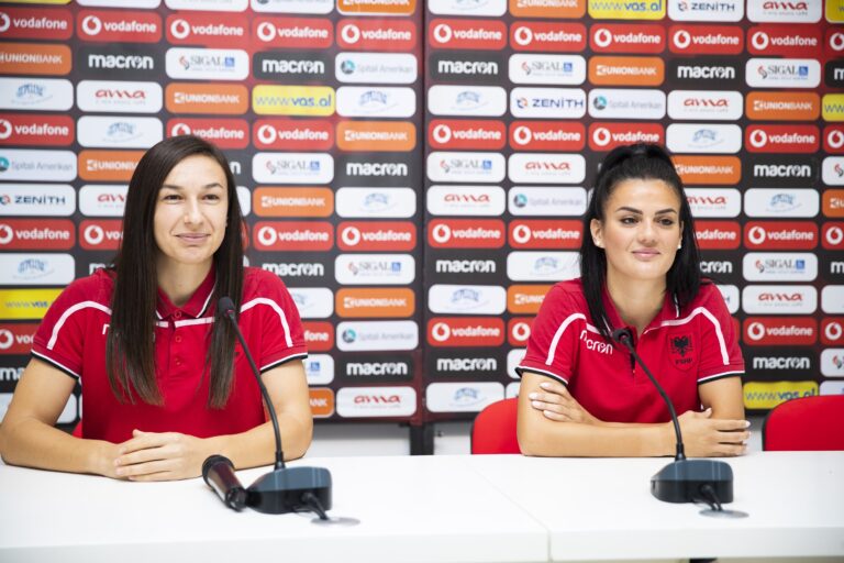 Futboll Femra-Shqipëri-Kosovë, sot ora 19.00 në “Elbasan Arena”, kualifikueset e Kampionatit Botëror “Australi – Zelandë e Re 2023”, flasin titullaret Gjini dhe Hamidi