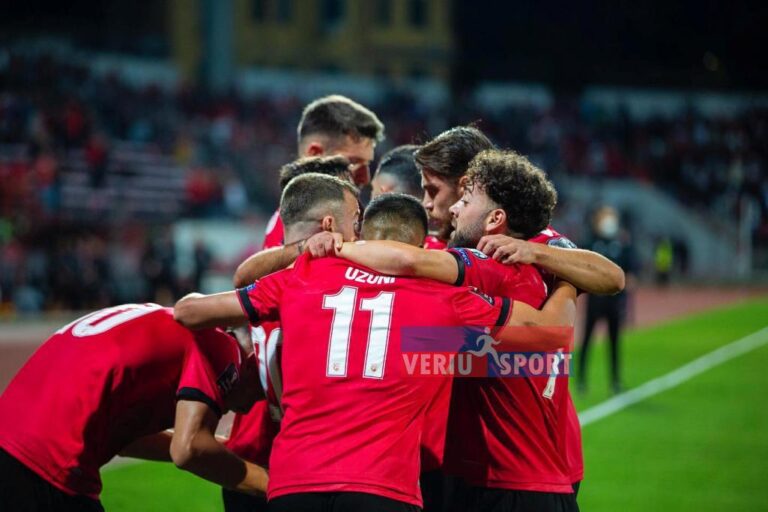 Shpërthen Shqipëria, kuqezinjtë mundin thellësisht 5-0 San Marinon dhe marrin vendin e dytë në Grupin I me 12 pikë. Një super Broja në pjesën e dytë!