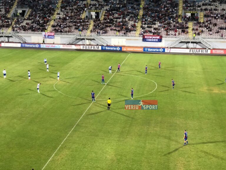 Abissnet Superiore-Vllaznia ndalet në javën e dytë, kampionia Teuta i merr një pikë me një futbollist më pak për 55 minuta lojë