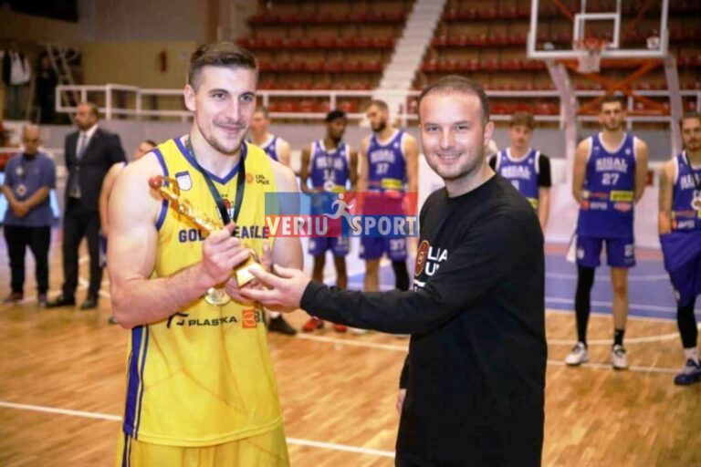 (Video) Mikaile Tmusiç, shpallet lojtari më i mirë i Superkupës Mbarëkombëtare të basketbollit