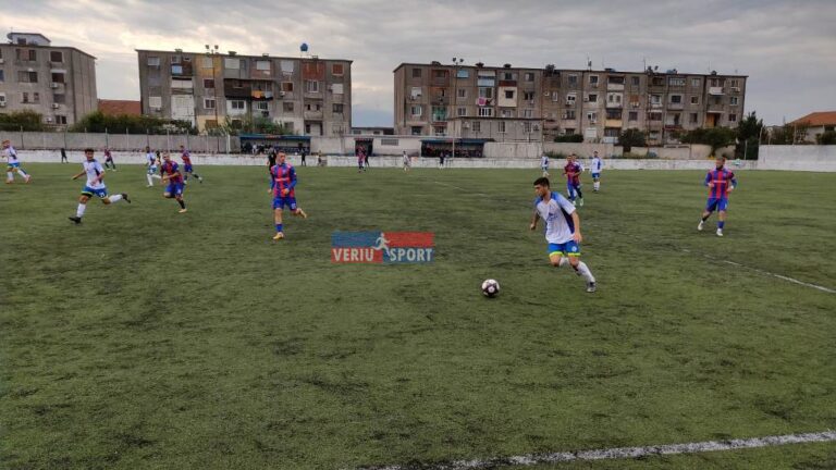 Superiore U-21/Vllaznia mund Kukësin 4 me 0, tripletë e Joald Ivzikut dhe 1 nga Gledian Pusi