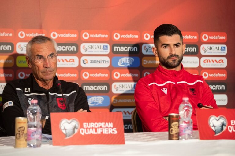 (Konferenca) Prag-Andorra, Reja & Hysaj, flasin për gazetarët