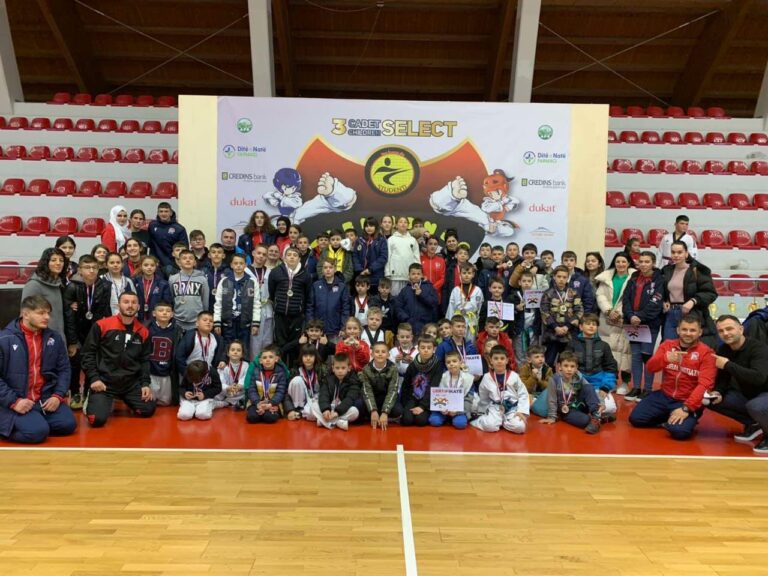 (Video)Tjetër sukses  i Vllaznisë në Taekwondo. Risi, pjesëmarrja edhe e ekipit të Bushatit