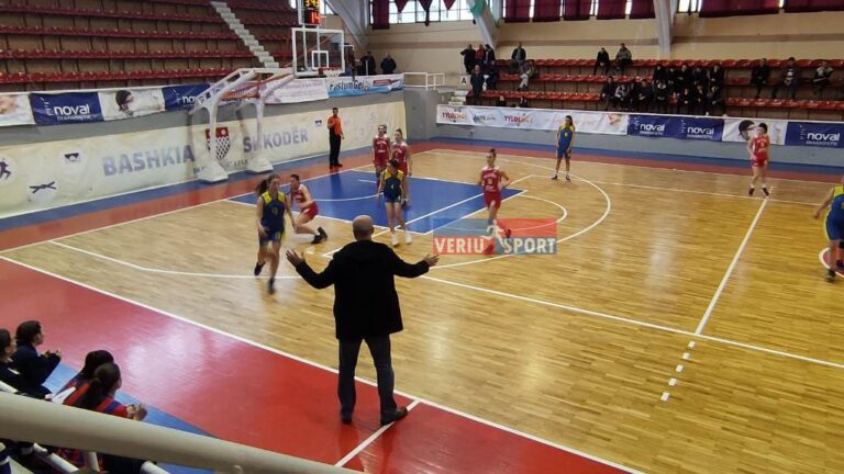 Basketboll Femra, Vllaznia, shpartallon Elbasanin. E mund me 64 pikë diferencë(102-38). 47 pikë për të zakonshmen Bernada Rreshpja