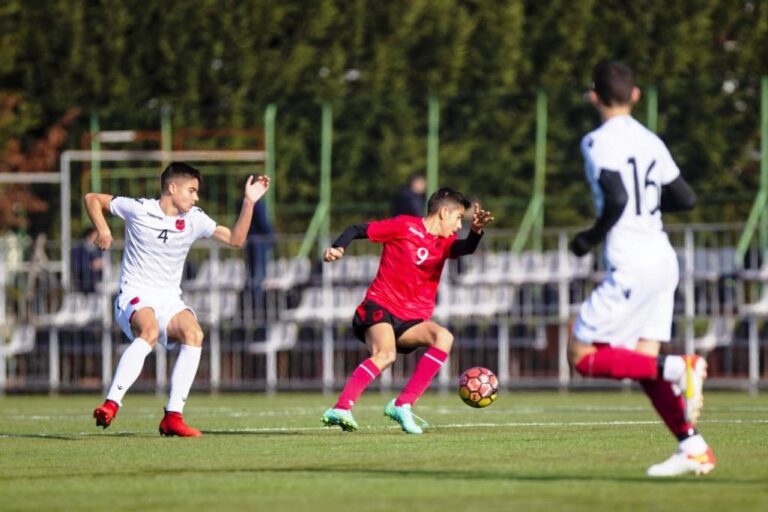 Kombëtarja U15-Trajneri Dama shpall listën për Turneun e Bosnjes. Pjesë e saj edhe sulmuesi i Vllaznisë, Jomis Volumi