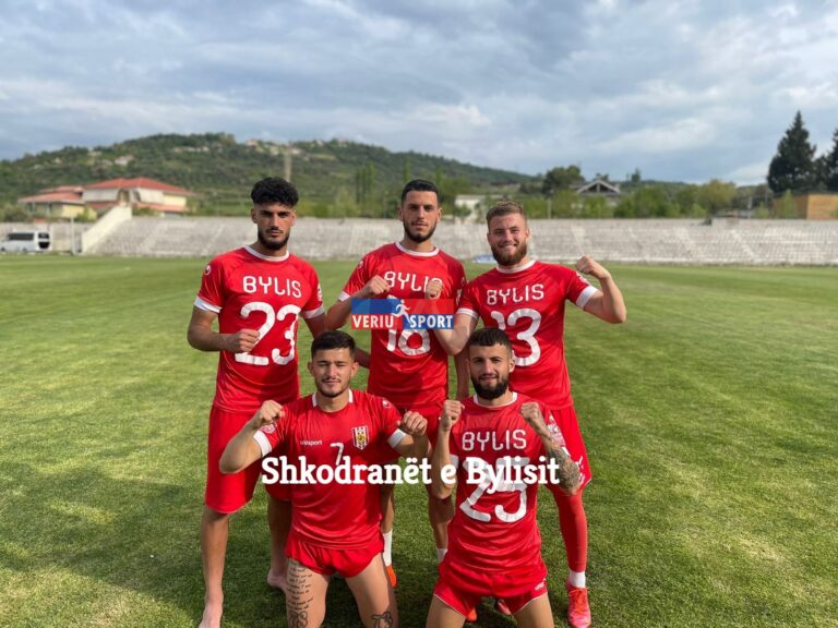 Kategoria e Parë-Bylisi kampion me 5 shkodranë. Së bashku me Erzenin, sezonin e ardhshëm në Superiore