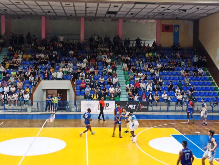 Superliga e Basketbollit Meshkuj. Finalja e parë e Play Off, fitohet nga durrsakët:  Teuta-Vllaznia 86-68