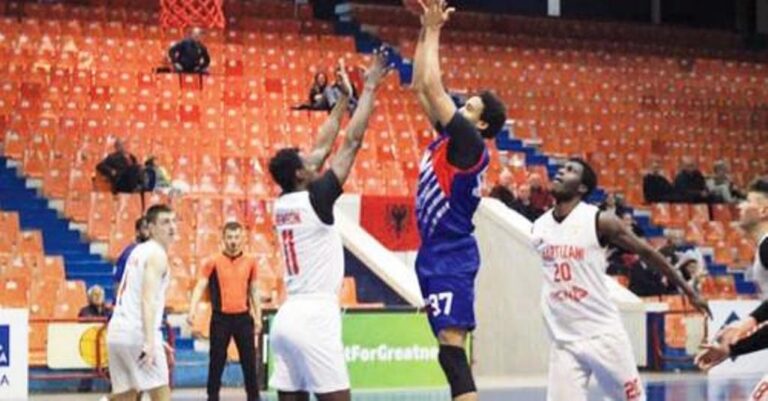 Besëlidhja, pranë kalimit në Superligën e basketbollit për meshkuj. Lezhjanët mundën Partizanin në Play Out
