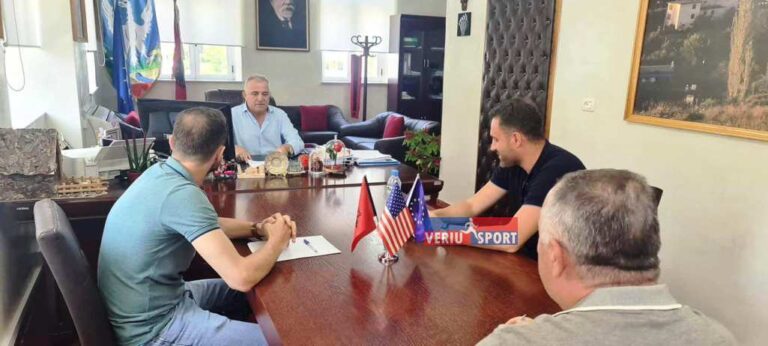 Tërbuni, prezanton trajnerin e ri. Vendin e shkodranit Beqiri e zë lezhjani Alert Alcani