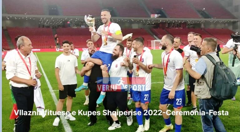 (Video) Ceremonia dhe festa e Vllaznisë, fituese e Kupës së 8-të të Shqipërisë në “Air Albania” të kryeqytetit