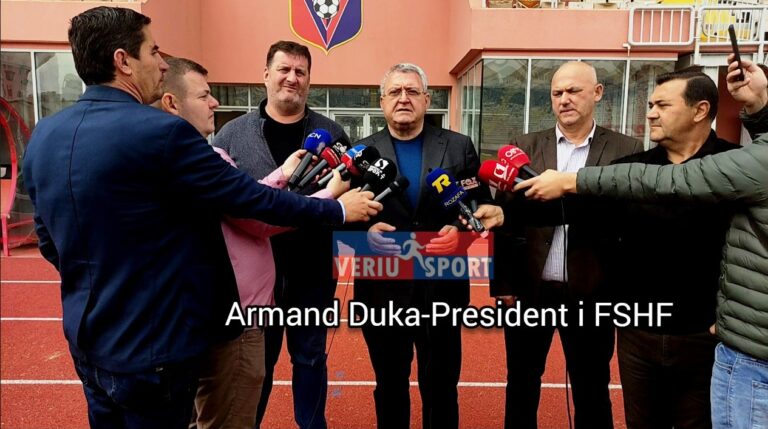 (Video) Presidenti i FSHF-së, Armand Duka, flet pas takimit me ekipin e futbollit femra, Vllaznia(Shkodër-13 tetor 2022)