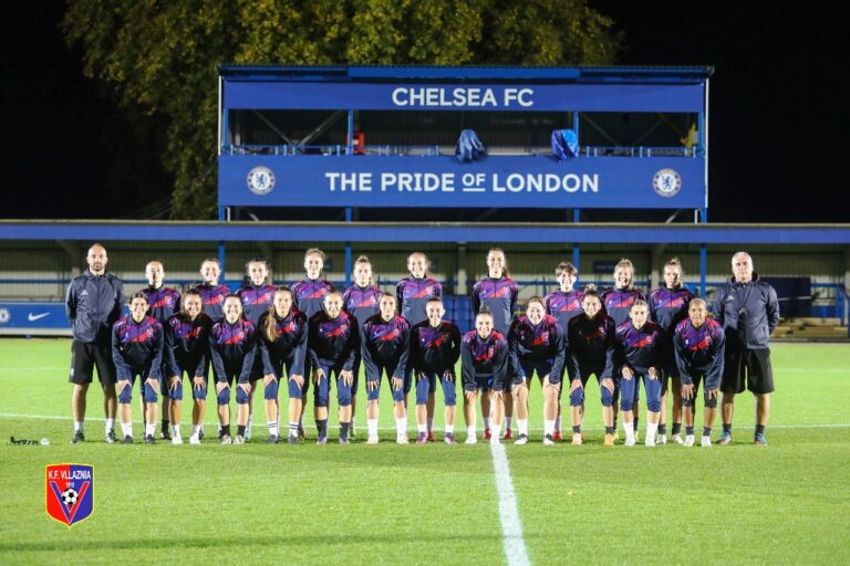 Women’s Uefa Champions League-Vllaznia në seancën e fundit stërvitore, anti-Çelsi, në fokusin e aparatit fotografik të fotoreporterit të KF Vllaznia, Mikel Thepina