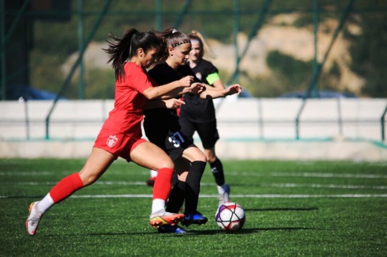 Futboll Femra-Java e pestë e kampionatit luhet në dy ditë. Spikat dueli, Vllaznia-Partizani, të shtunën, ora 14:00 në “Reshit Rusi”