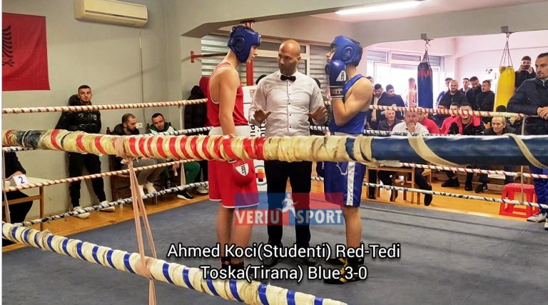 (Video) Boks-Ahmed Koçi(Studenti) Red-Tedi Toska(Tirana) Blue 3-0.K.Kombëtar U16-U18(Shkodër)