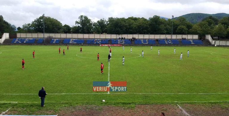 Tërbuni-Besëlidhja, derbi verior i Kategorisë së parë. Trajneri i ri i pukjanëve Ramadan Ndreu, përballë ish trajnerit të Tërbunit, Alert Alcani, tashmë drejtor tek lezhjanët