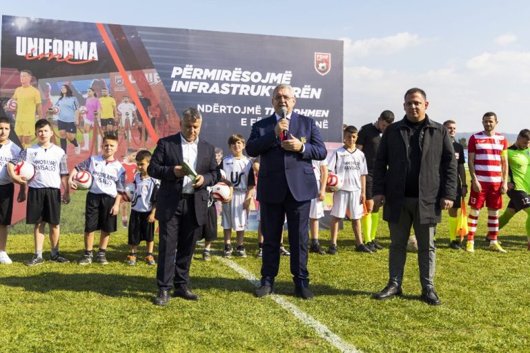 (Video)Inaugurohet stadiumi i rikonstruktuar totalisht në Luz. Presidenti Duka: Kujdesemi për ta çuar futbollin në çdo cep të vendit