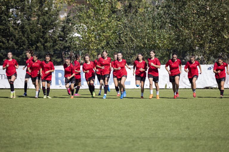 Turneu, “UEFA Development” në Futboll Femra- 6 futbolliste shkodrane në listën e trajnerit të kombëtares, U-16, Agustin Kola