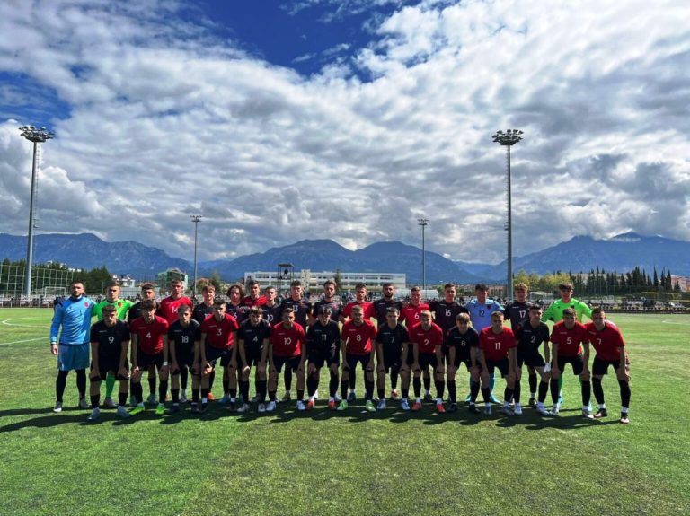 Kombëtaret U-19 e U-18, seleksionim njëditor me grup-moshat 2005-2006. Në testin 33 lojtarë