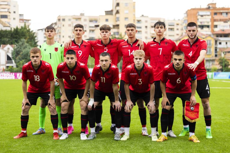 Turneu UEFA Development U-16/ Shqipëria mund Azerbajxhanin, fitorja e dytë në katër ditë për kuqezinjtë e drejtuar nga Bulku