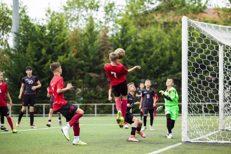 Turneu i përfaqësueseve rajonale/ Durrësi kalon në finalen e moshës U-14, Fieri finalist për grupmoshën U-15