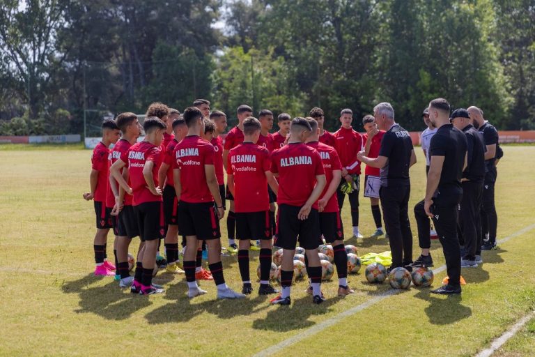 Prag miqësoret me Maqedoninë e Veriut, trajneri i  Kombëtares U-15 Armand Dama, vlerëson motivimin e e lojtarëve të tij