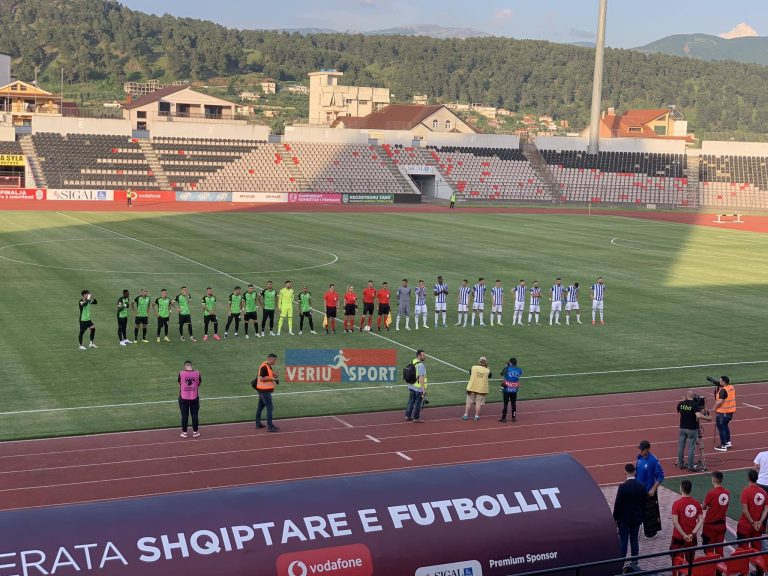 Nis në “Elbasan Arena” sfida finale e Kupës së Shqipërisë, Tirana-Egnatia. Në stolin bardheblu edhe talenti 19 vjeçar i portës, shkodrani Thomas Kiri!
