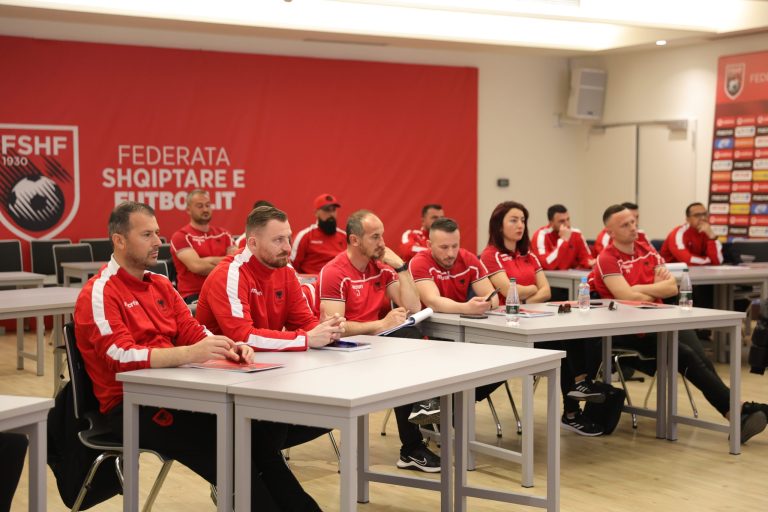 FSHF-Info për të interesuarit e kurseve për licencat UEFA PRO, B e C të trajnerëve dhe të Drejtorit Sportiv