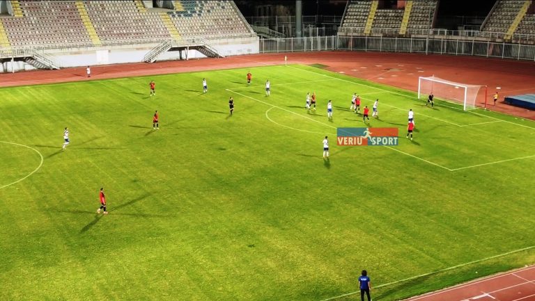(Video) Vllaznia, fiton miqësoren me Otrant Olimpik. Kuqeblutë drejt konsilidimit të formacionit, ulqinakët dinjitozë në “Loro Boriçi”