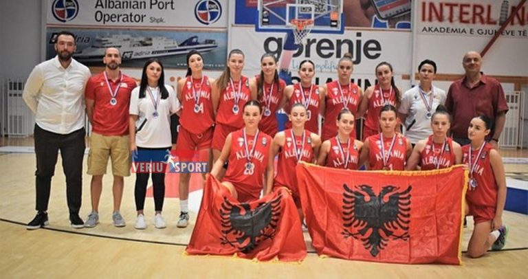 Shqipëria nënkampione Europe në basketboll të reja. Bokrina, Musaja, Hyka, Maçaj  dhe trajnerja Mustafa të Vllaznisë pjesë e kombëtares. Bokrina në 5-shen më të mirë të Europianit