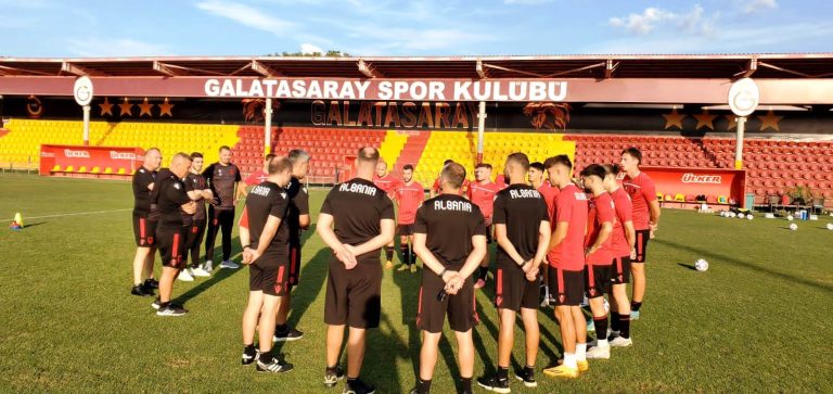 Kombëtarja U-21 përgatitet në Turqi për sfidat zyrtare ndaj Armenisë dhe Rumanisë. Dëmtohet Pajaziti, Asani & Rexhepi bashkohen me ekipin