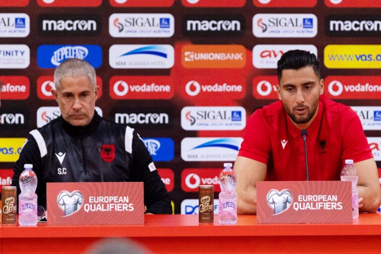 (Video) Trajneri  Silvinjo dhe  portjeri Strakosha në konferencë shtypi. Prag Shqipëri-Bullgari: Nuk është thjesht një miqësore. Për t’u kualifikuar në Europian kemi edhe dy ndeshje