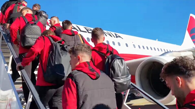 (Video) Shqiponjat kuqezi, fluturojnë drejt Moldavisë. Gati për  duelin me vendasit! Moldavi –Shqipëri, 17 nëntor, 18:00, “Zimbru Stadium”