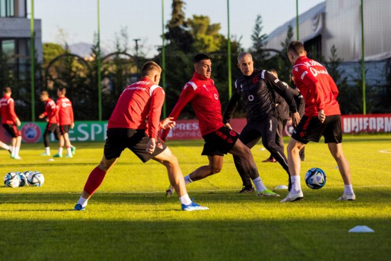 (Video) Prag Moldavia- Kombëtarja nis zyrtarisht përgatitjet për dy finalet ndaj Moldavisë e Ishujve Faroe-EURO 2024/