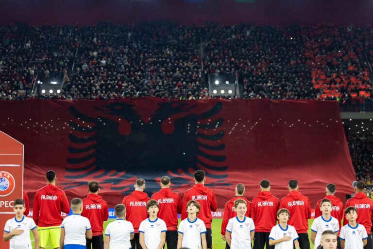Euro 2024, Shqipëria në pritje të shortit. Rrezikohet një grup i “hekurt”