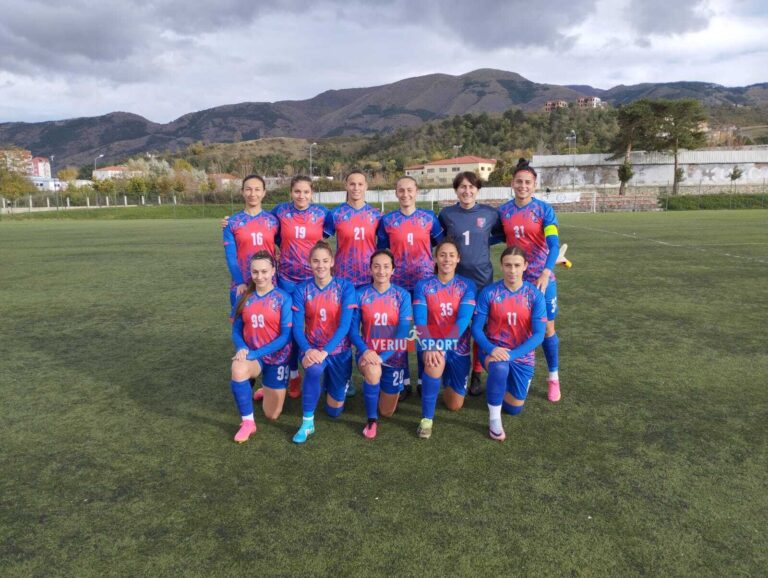Futboll Femra-Vllaznia mund Skënderbeun 0-11 dhe kryeson renditjen me 15 pikë. Rekord personal i Megi Doçit, 40 gola në pesë javë kampionat