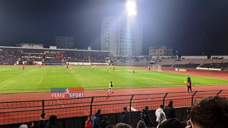 Futboll Kategoria e Parë-Nuk ka fitues në duelin e kryesuesve. Elbasani-Bylis, e mbyllin në barazim
