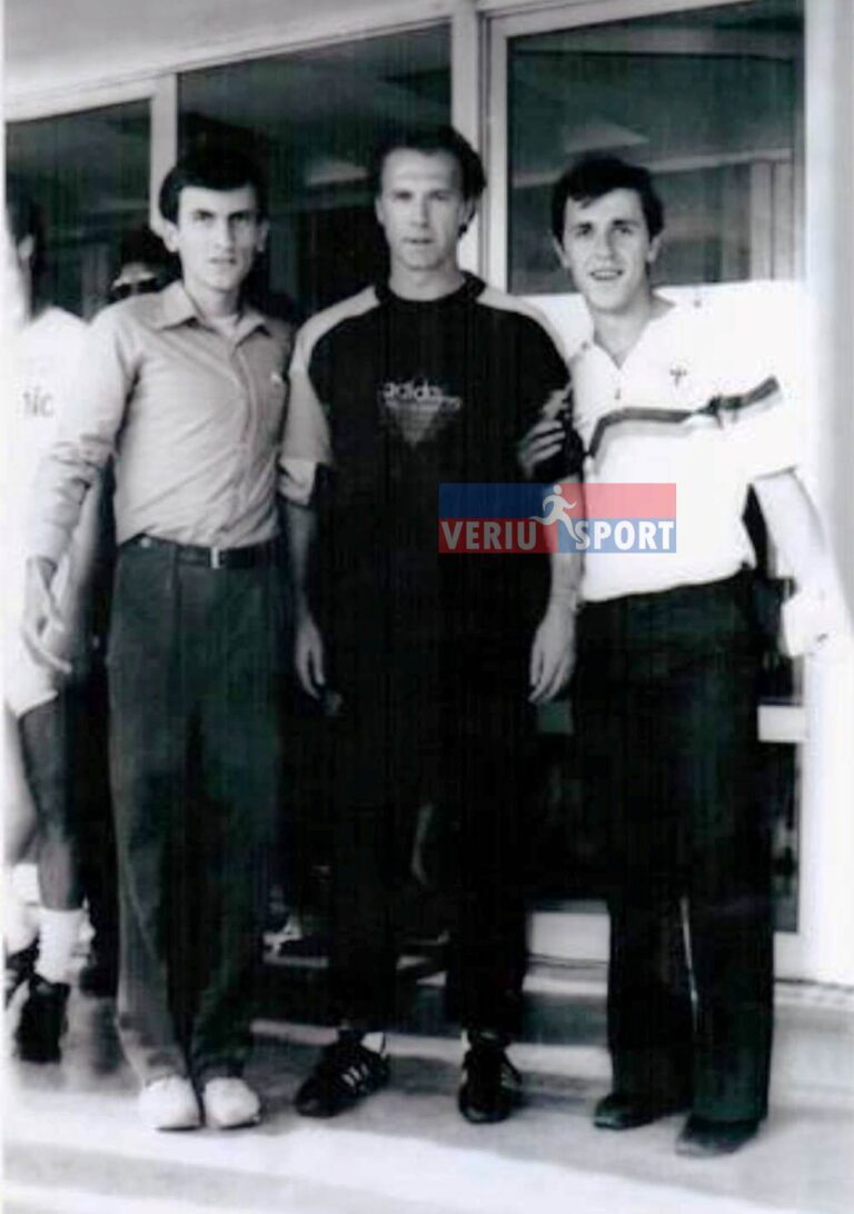 Histori personale-Takoi dhe u fotografua me Bekenbauerin në tetor 1990, shkodrani Nesti Kiri, homazh në nderim të kësaj figure të madhe të futbollit botëror