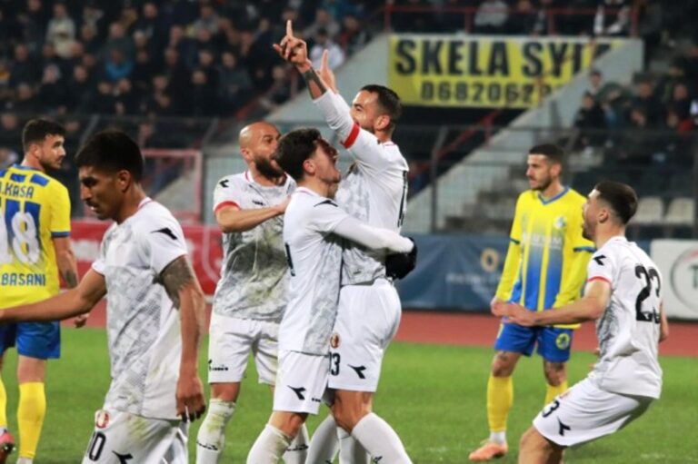 Elbasani-Flamurtari, barazim mes polemikash