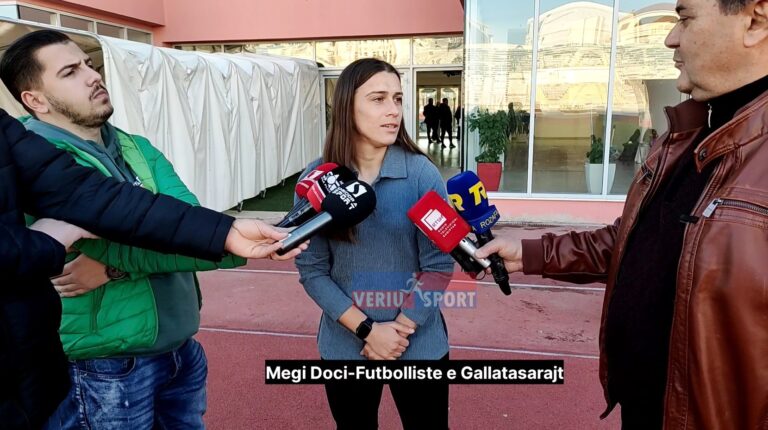 (Video) Megi Doçi, rikthehet në Shkodër. Golashënuesja e talentuar që tani luan për Gallatasarajn, ndjek plot emocion ish skuadrën e saj Vllaznia në sfidën me Partizanin