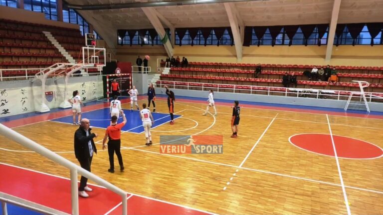 (Video) Basketboll Femra-Vllaznia vazhdon serinë e rezultateve pozitive, mund Studentin, 66-57. Java e 15-të e Kampionatit Kombëtar