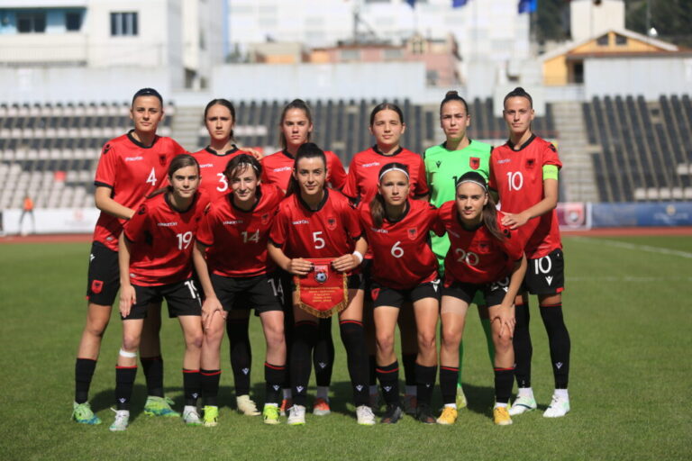 Euro U-19 për vajza/ Shqipëria fiton me goleadë, mund Lihtenshtejnin me rezultatin 7-0! Tre gola nga futbollistet shkodrane: Klaudia Borçi(2) dhe Rovela Vasa(1)