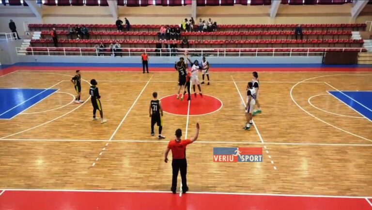 (Video) Basketboll Meshkuj-Vllaznia mund thellësisht Fieri Basket. Tekniku Bekteshi  i beson elementit të ri