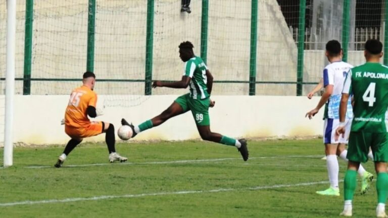(Video) Futboll Kategoria e Parë- Play Off/Flamurtari barazon 0-0 me Korabin, por kalon më tej për t’u ndeshur me Apoloninë