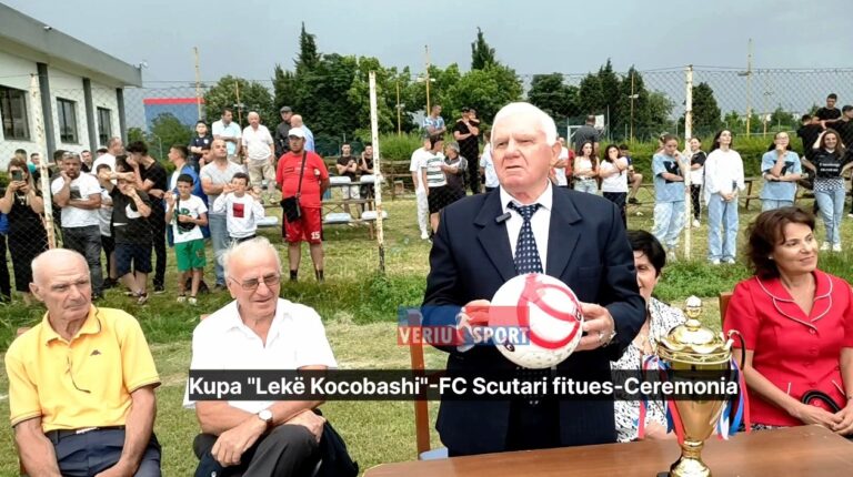 (Video) Kupa “Lekë Koçobashi”. Trofeun e 80-të vjetorit të lindjes së ish futbollistit kampion të Vllaznisë së viteve 70-të e fiton FC Scutari
