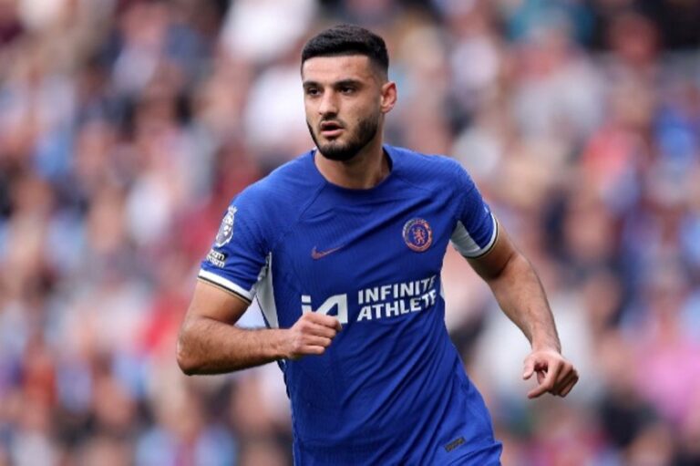 Armando Broja në fushë për miqësoren që Chelsea luajti në SHBA